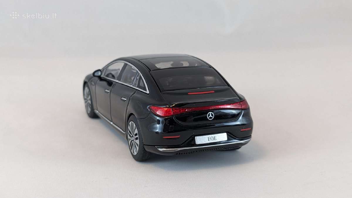 1/43 modeliukai MB Eqe V295 2022 - nuotraukos Nr. 5