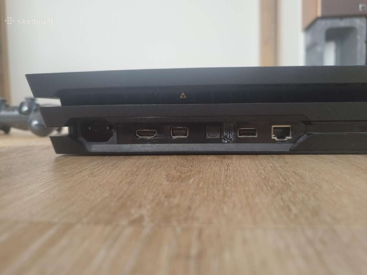 Playstation 4 Pro (1tb) Su žaidimais ir 2 pultais - nuotraukos Nr. 6