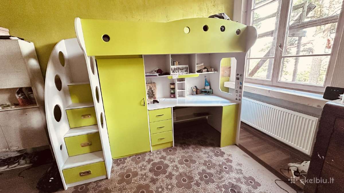 Dviaukštė lova su stalu ir spinta - nuotraukos Nr. 2