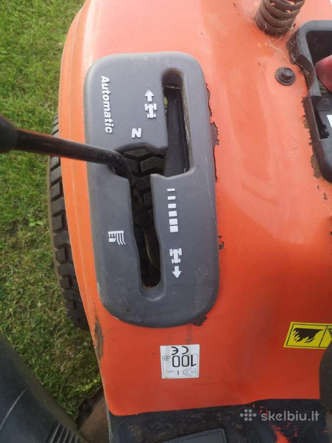 Sodo traktoriukas husqvarna Lth51 - nuotraukos Nr. 9