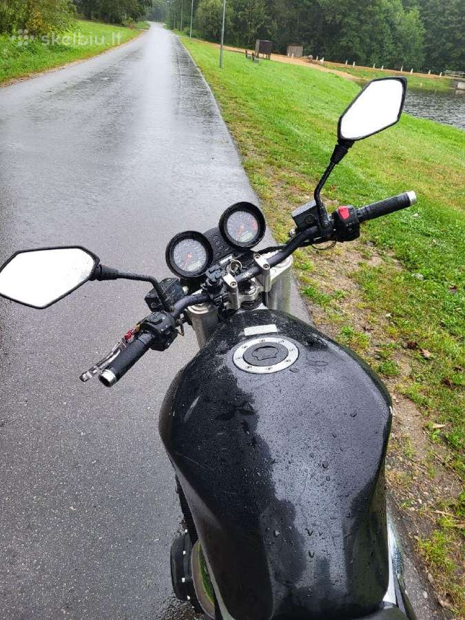 Suzuki Gsf 1200 ( Bandit ) - nuotraukos Nr. 2