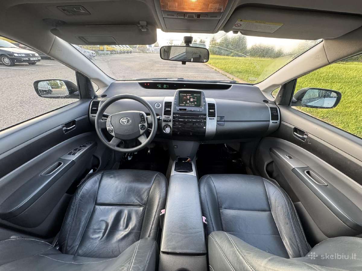 Toyota prius nuoma / rent - nuotraukos Nr. 3
