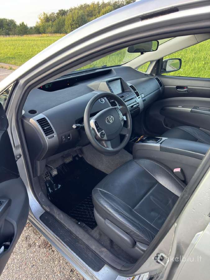 Toyota prius nuoma / rent - nuotraukos Nr. 5