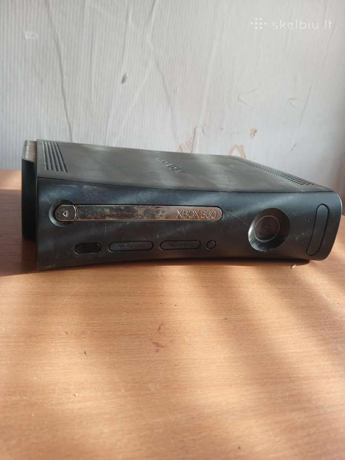Parduodu naudota Xbox 360 120gb komplekta - nuotraukos Nr. 11