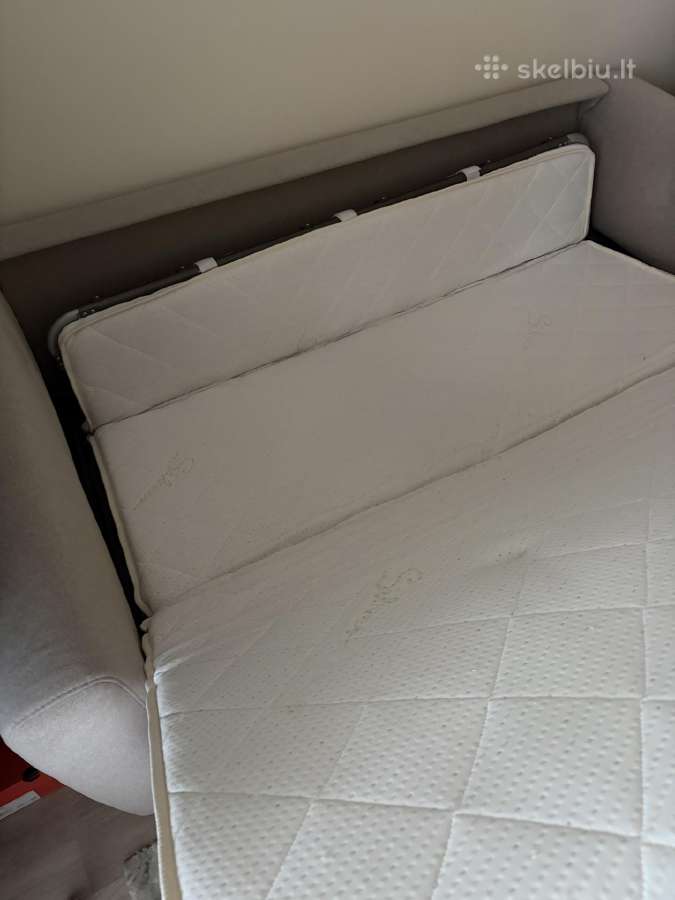 Moderni sofa-lova (reikalauja remonto) - nuotraukos Nr. 6