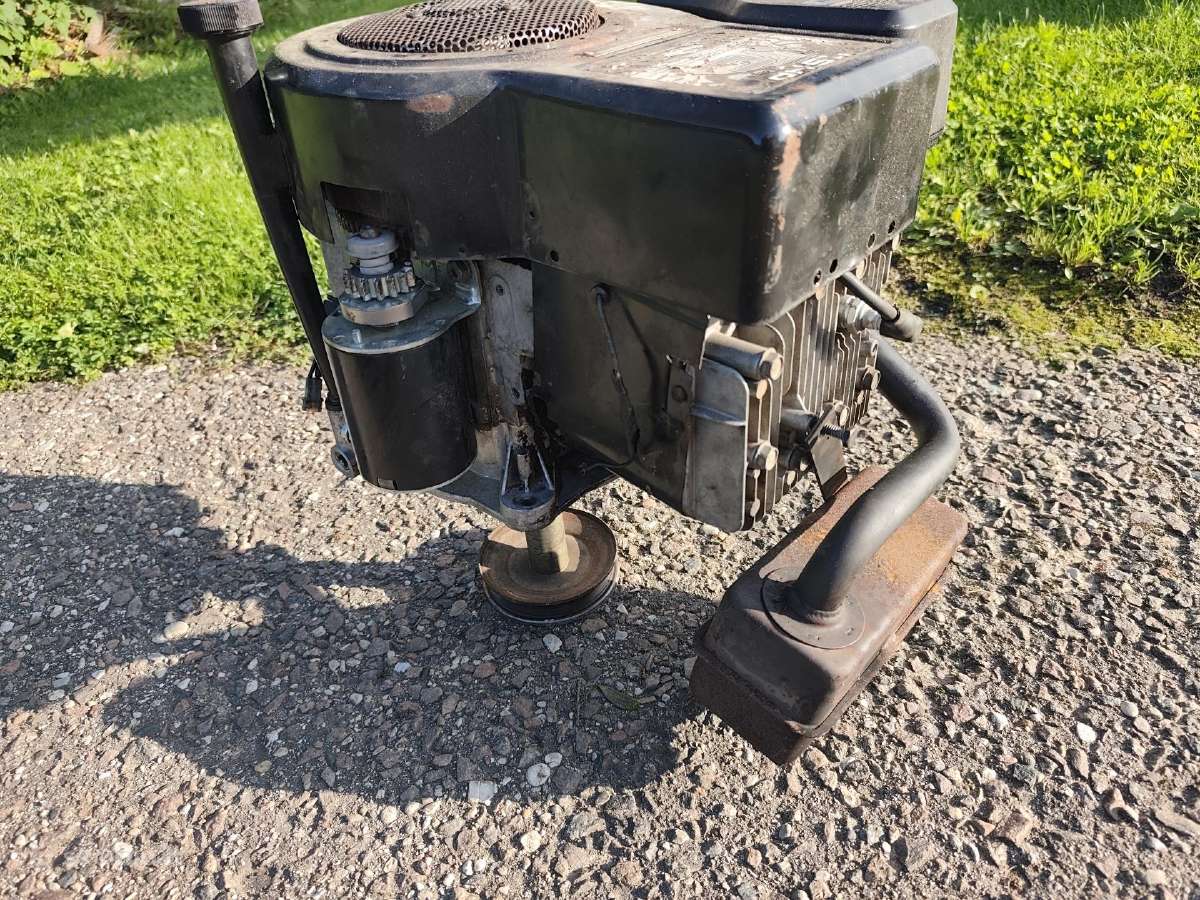 Brigs 11.5hp Motoras - nuotraukos Nr. 3