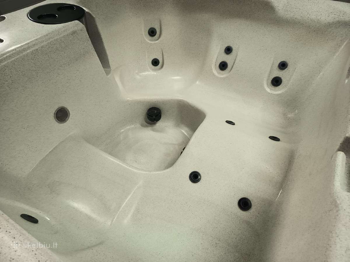 Lauko sūkurinė vonia jacuzzi - nuotraukos Nr. 20