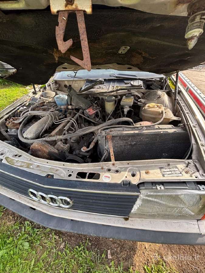 Audi 100 dalimis - nuotraukos Nr. 3