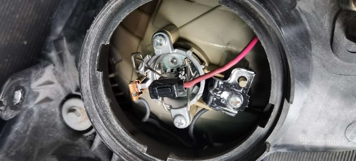 Subaru Forester Sg žibintas - nuotraukos Nr. 4