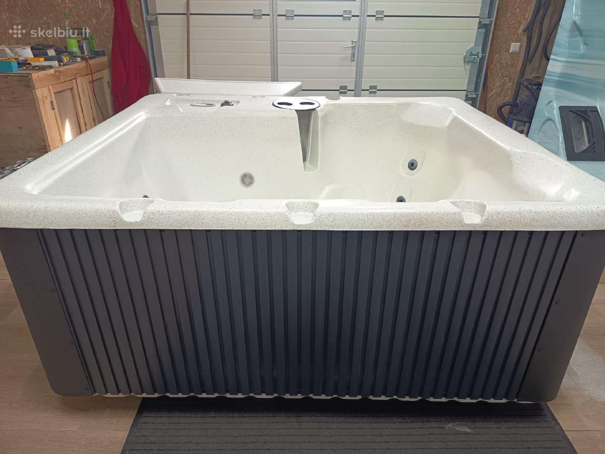 Lauko sūkurinė vonia jacuzzi - nuotraukos Nr. 25