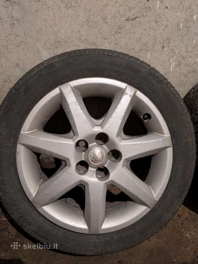 Toyota Prius ratlankiai R16 su žieminėm padangom - nuotraukos Nr. 3