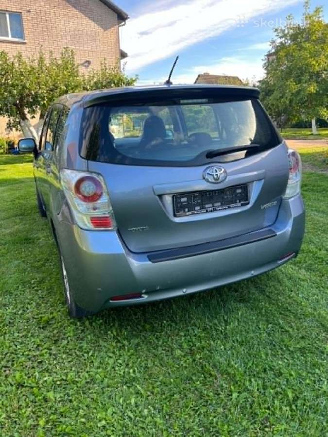 Toyota Verso - nuotraukos Nr. 2