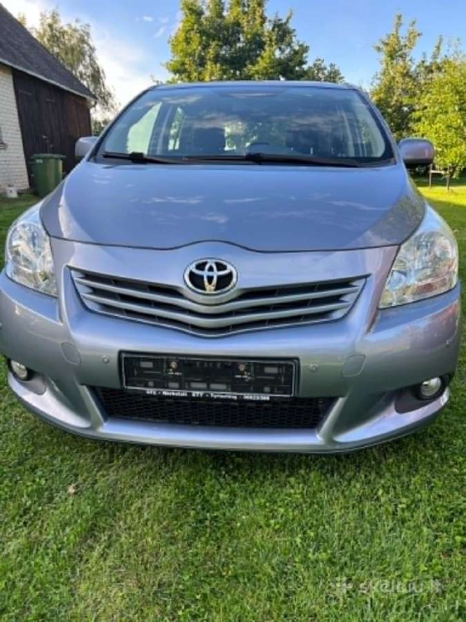Toyota Verso - nuotraukos Nr. 3