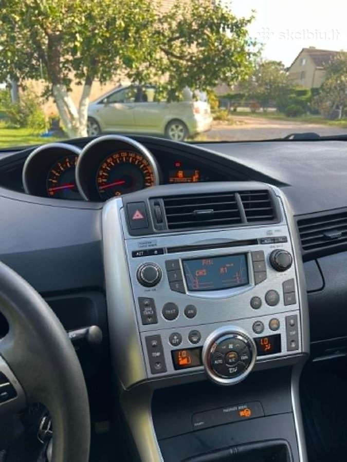 Toyota Verso - nuotraukos Nr. 7
