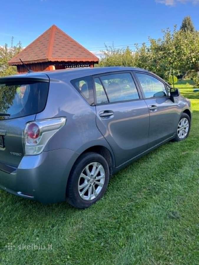 Toyota Verso - nuotraukos Nr. 14