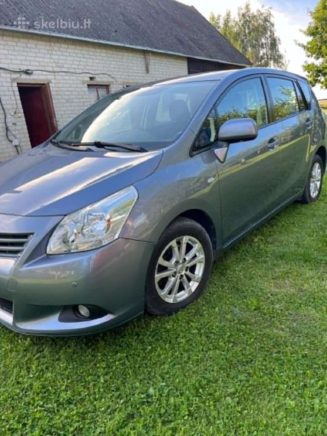 Toyota Verso - nuotraukos Nr. 15