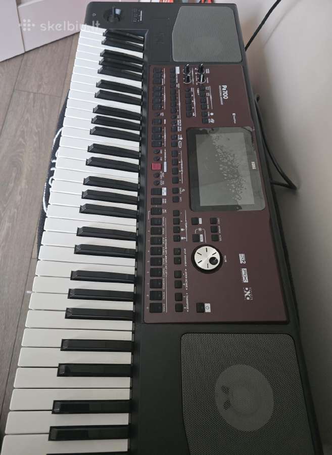 Korg Pa700 sintezatorius - nuotraukos Nr. 2