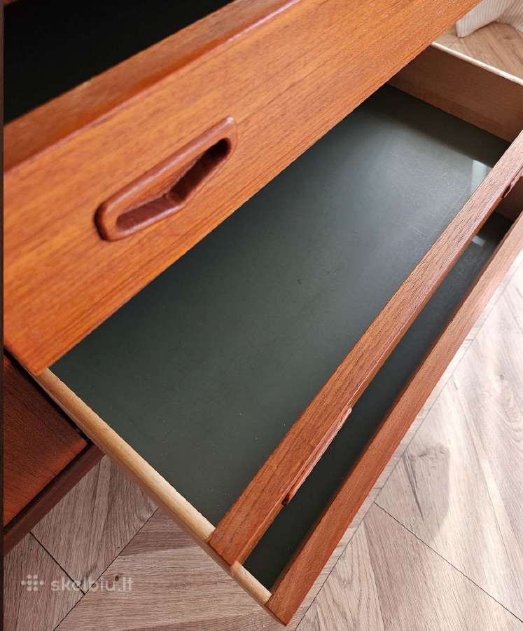 Vintažinė tikmedžio knygų lentyna su darbo stalu - nuotraukos Nr. 13