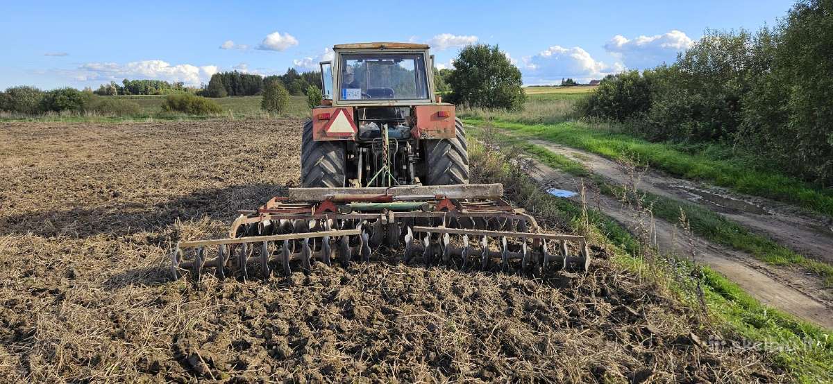 Parduodu Traktorių Zetor - nuotraukos Nr. 2