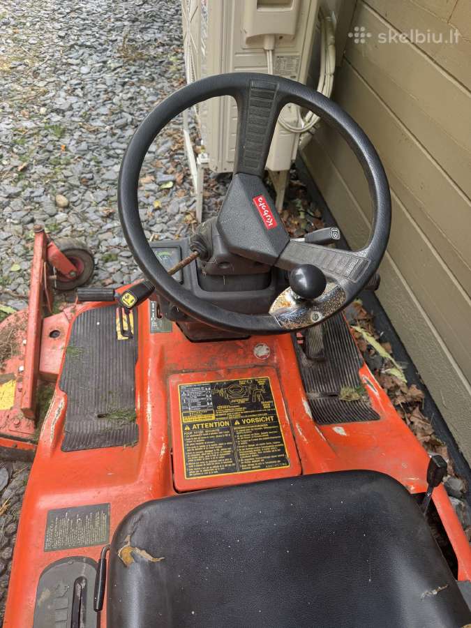 Kubota F1900 4x4 traktoriukas žoliapjovė - nuotraukos Nr. 12