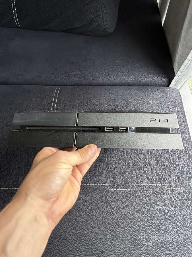 Playstatyion 4 500gb su priedais - nuotraukos Nr. 4