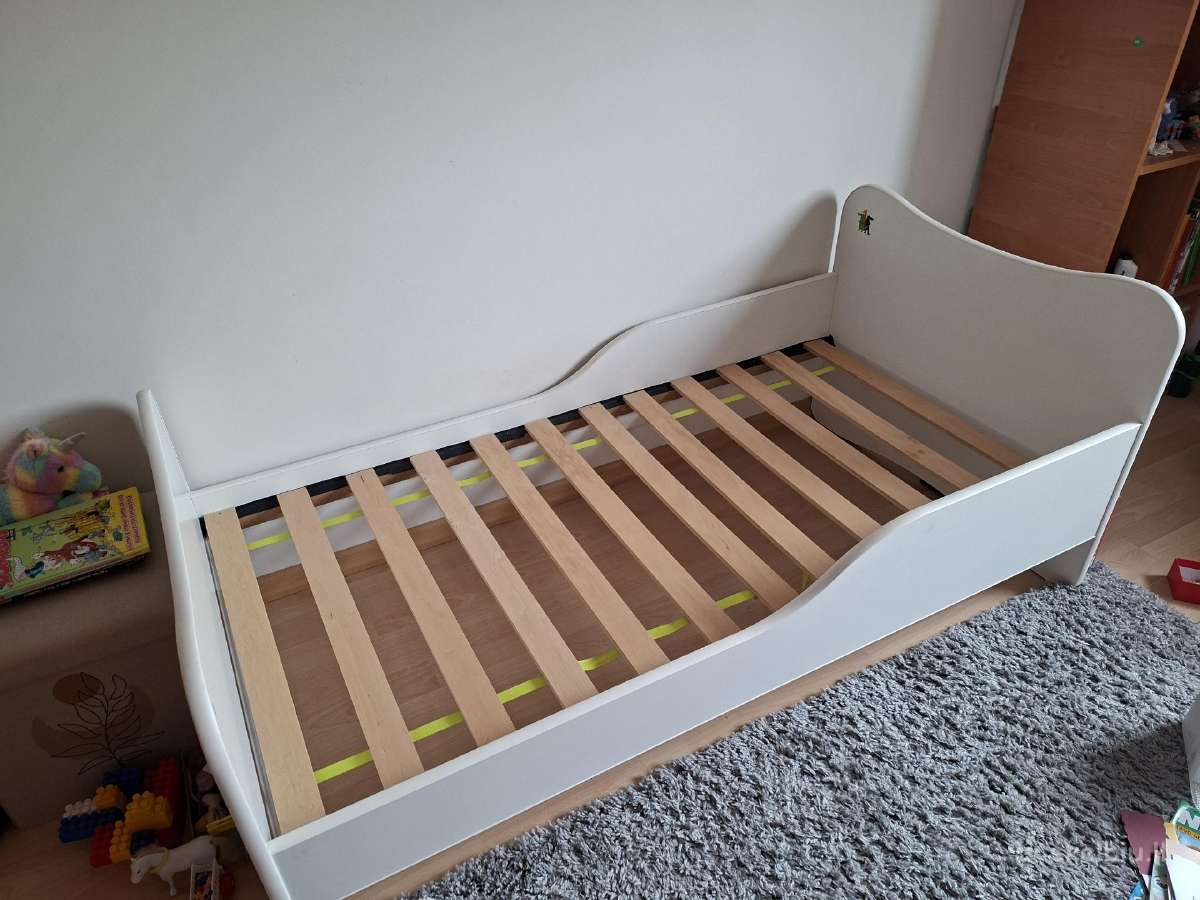 Ikea lova su čiužiniu - nuotraukos Nr. 2