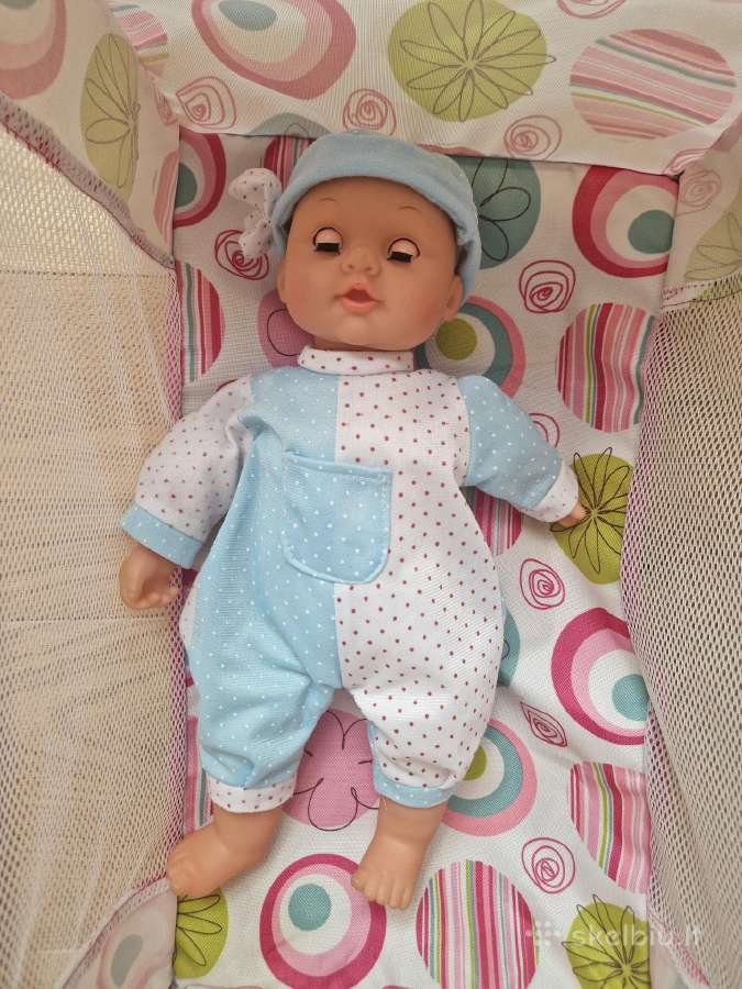 Kūdikis su lovyte maniežu - nuotraukos Nr. 2