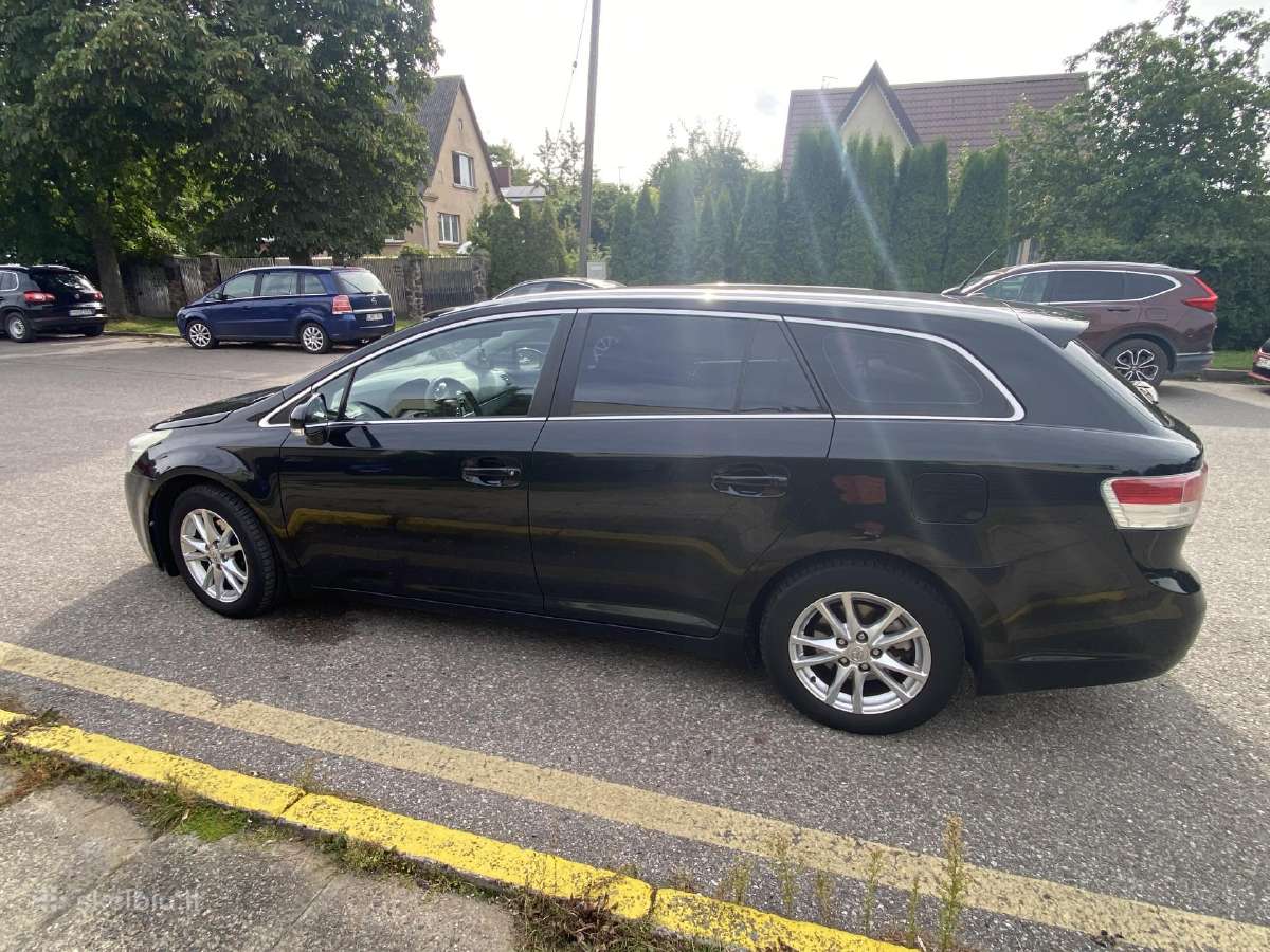 Toyota Avensis T27- 2l- d4d -93 kw -2010 m. - nuotraukos Nr. 2