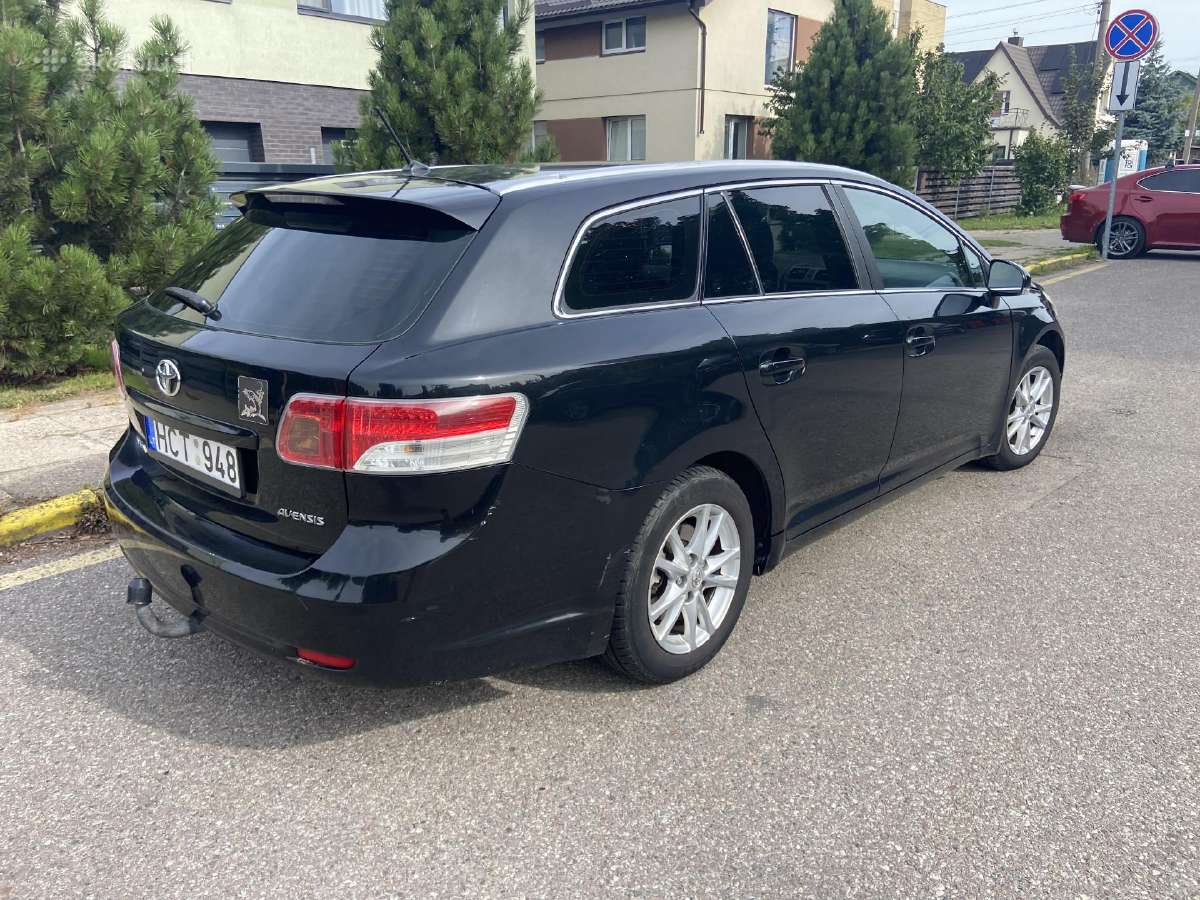 Toyota Avensis T27- 2l- d4d -93 kw -2010 m. - nuotraukos Nr. 6