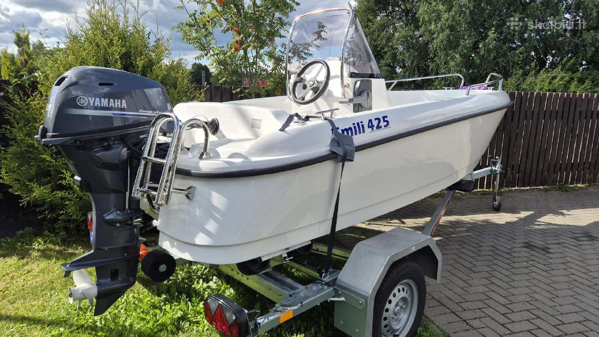 Viskas nauja: Emilli 425, Yamaha 25ag, Respo - nuotraukos Nr. 17
