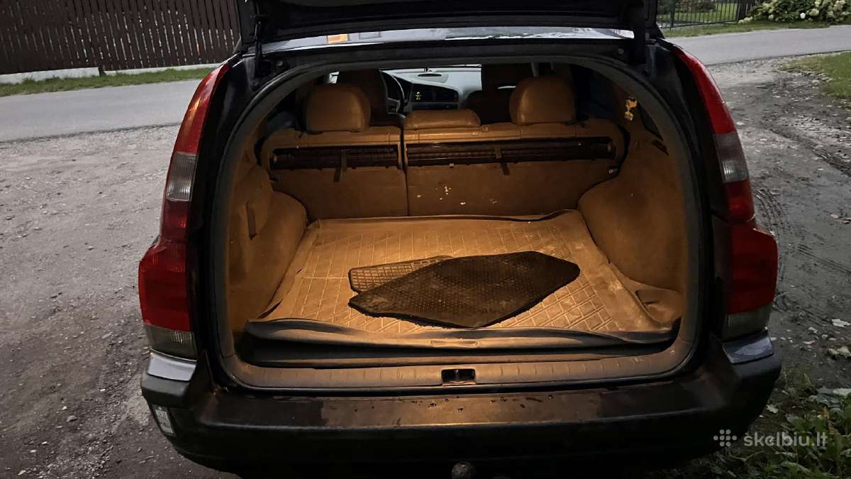 Pardodu volvo v70 2.4. 96kw teh 2027.04 - nuotraukos Nr. 4