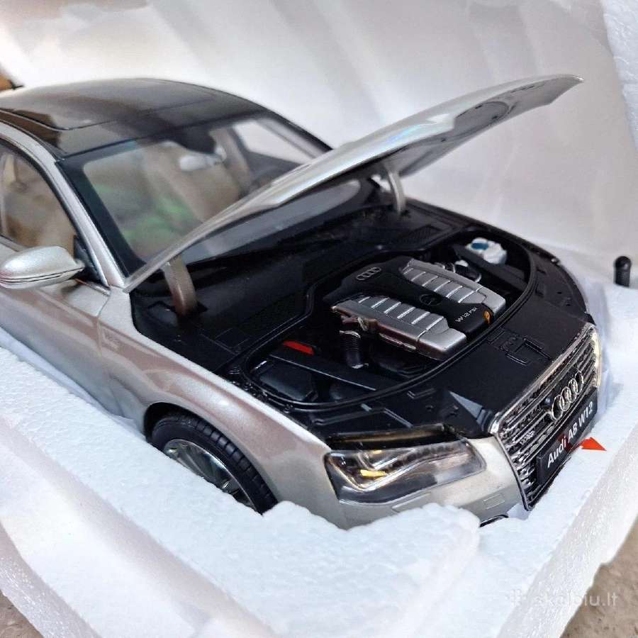 Kyosho Audi A8 L W12 1:18 - nuotraukos Nr. 4