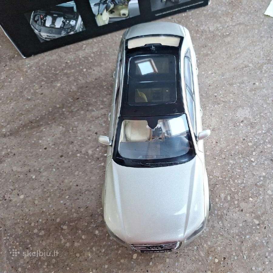 Kyosho Audi A8 L W12 1:18 - nuotraukos Nr. 19