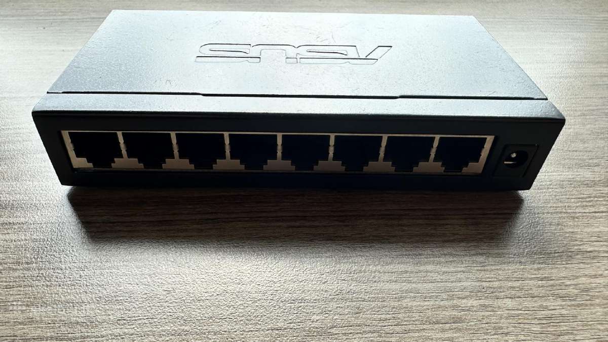 Asus gigax1008 - nuotraukos Nr. 3