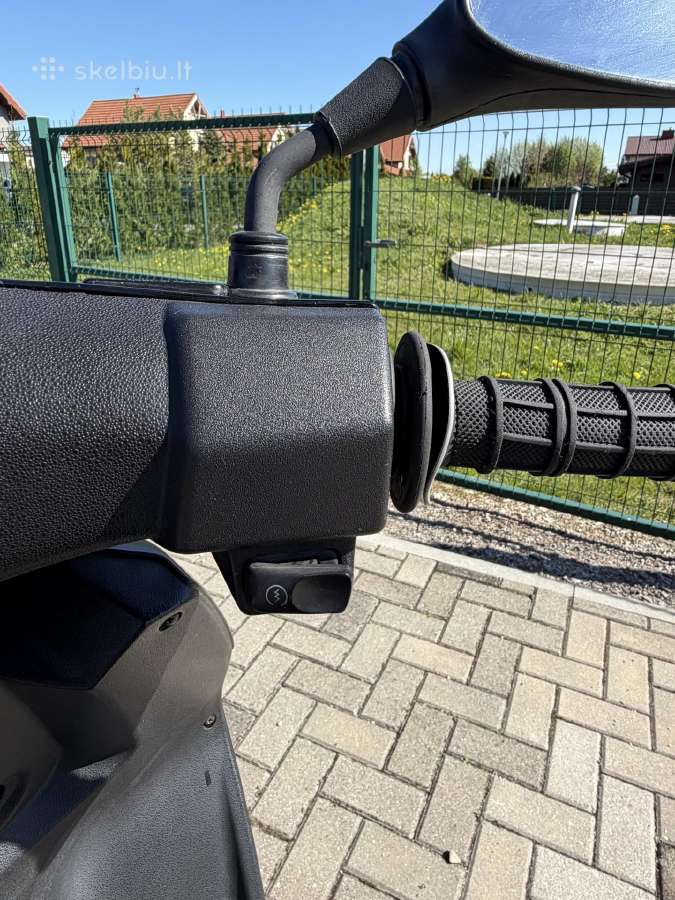 Aprilia Sr Motard - nuotraukos Nr. 17