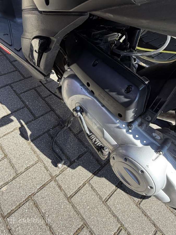 Aprilia Sr Motard - nuotraukos Nr. 19
