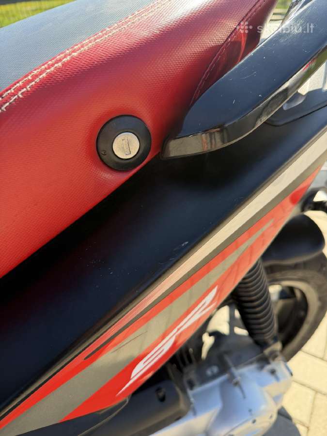 Aprilia Sr Motard - nuotraukos Nr. 20