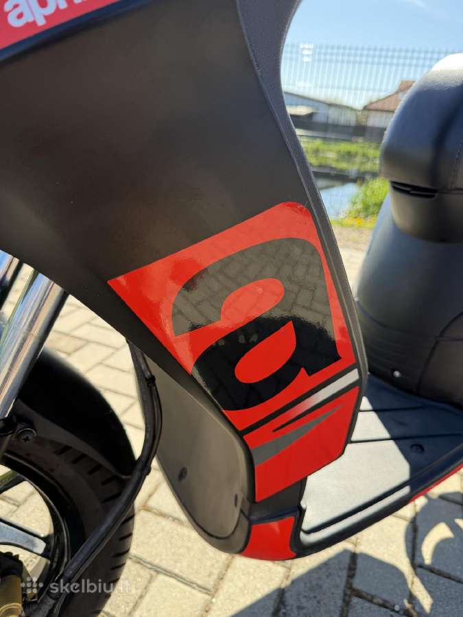 Aprilia Sr Motard - nuotraukos Nr. 23