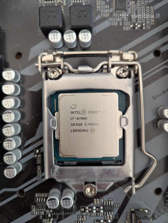 Gigabyte Z390 D + Intel 8700k + Kingston Fury 2x8g - nuotraukos Nr. 2