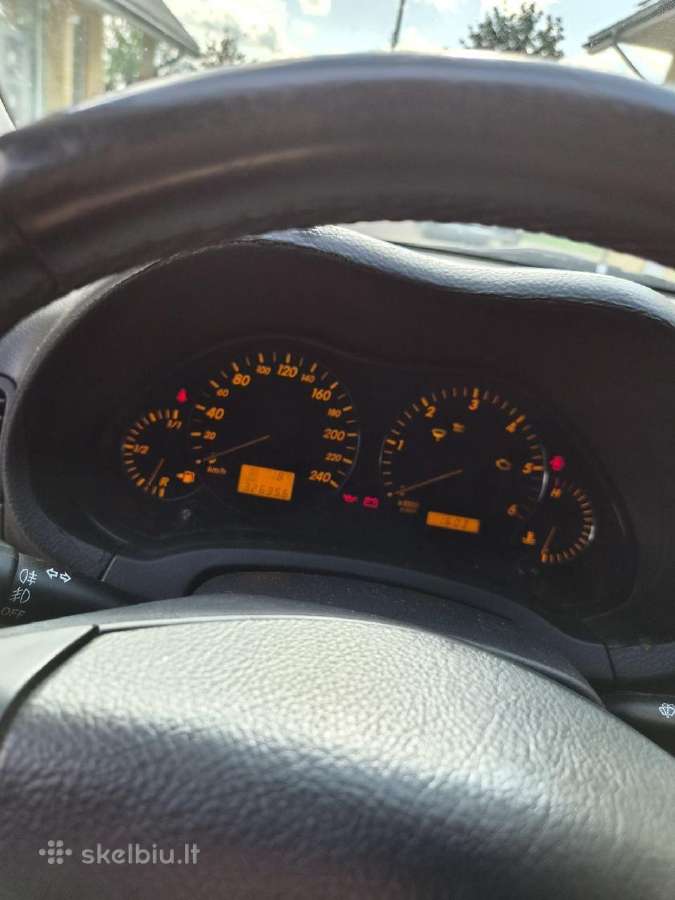 Parduodu tvarkingą toyota avensis - nuotraukos Nr. 3