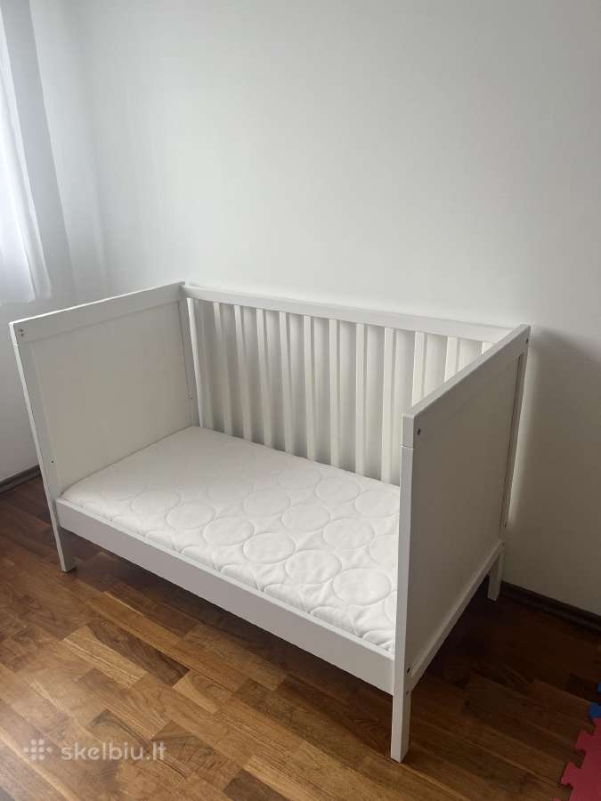 Kūdikio lovelė su čiužiniu ir paklodėmis - nuotraukos Nr. 3