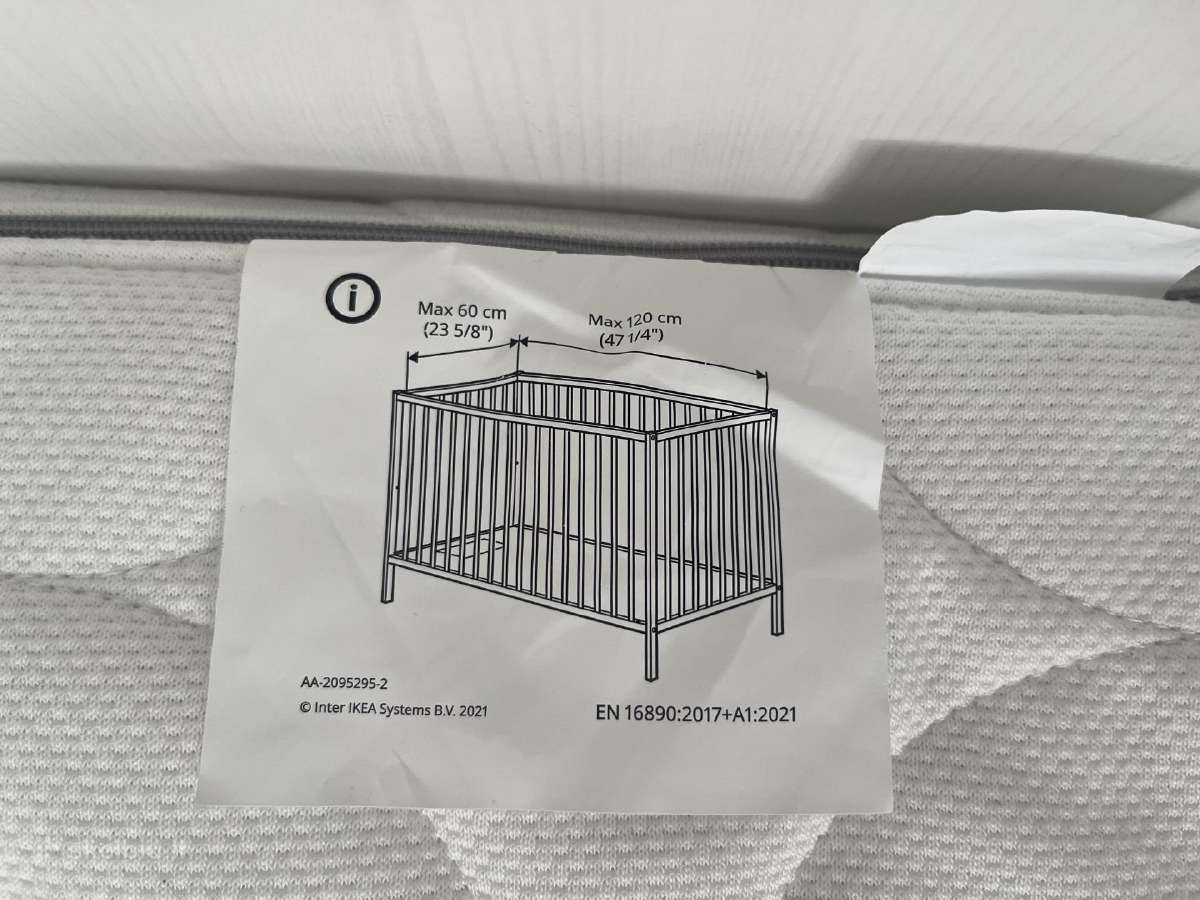 Kūdikio lovelė su čiužiniu ir paklodėmis - nuotraukos Nr. 4