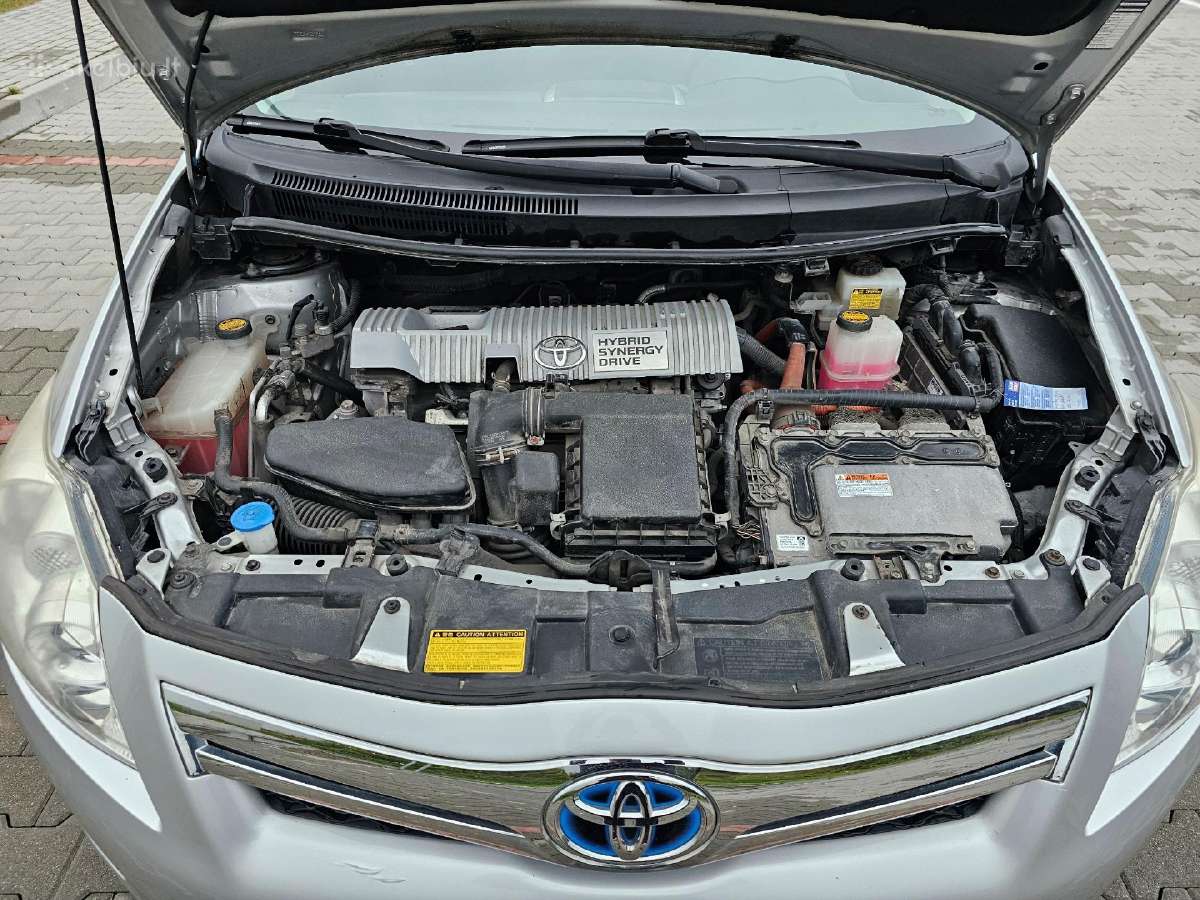 Toyota Auris - nuotraukos Nr. 10