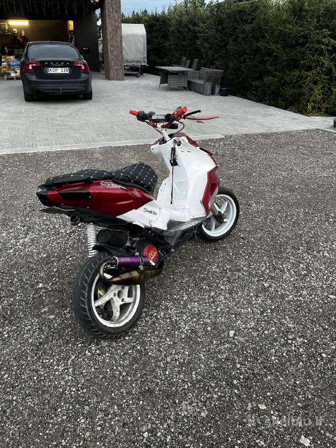 Aprillia sr50 factory mopedas - nuotraukos Nr. 6