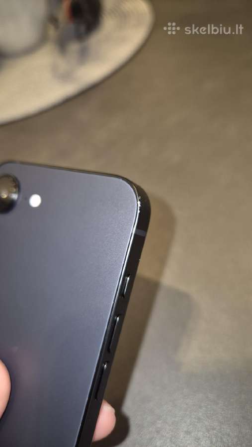 iPhone 16e - nuotraukos Nr. 4