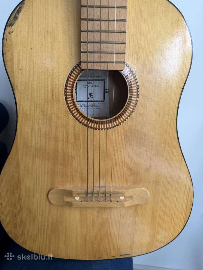Parduodama gitara. - nuotraukos Nr. 2