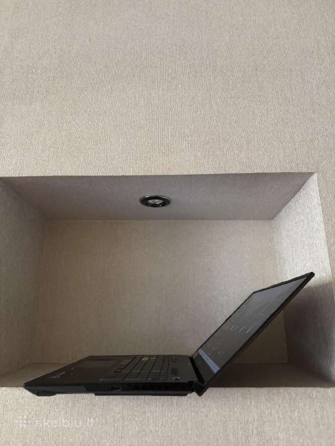 Asus Tuf Gaming F17 - nuotraukos Nr. 6