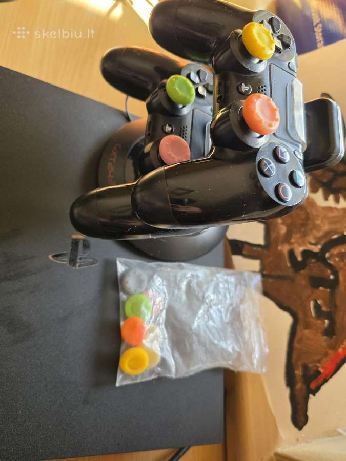 Playstation 4 Pro 1tb +2 pulteliai+ įkrovimo sto - nuotraukos Nr. 2
