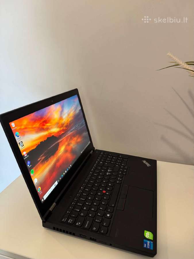 Lenovo Thinkpad P15 Gen 2i - nuotraukos Nr. 2
