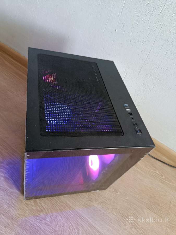 I7 ir Rx 580 - nuotraukos Nr. 5